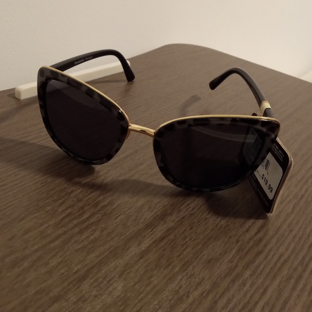 💕 Adorable sunglasses